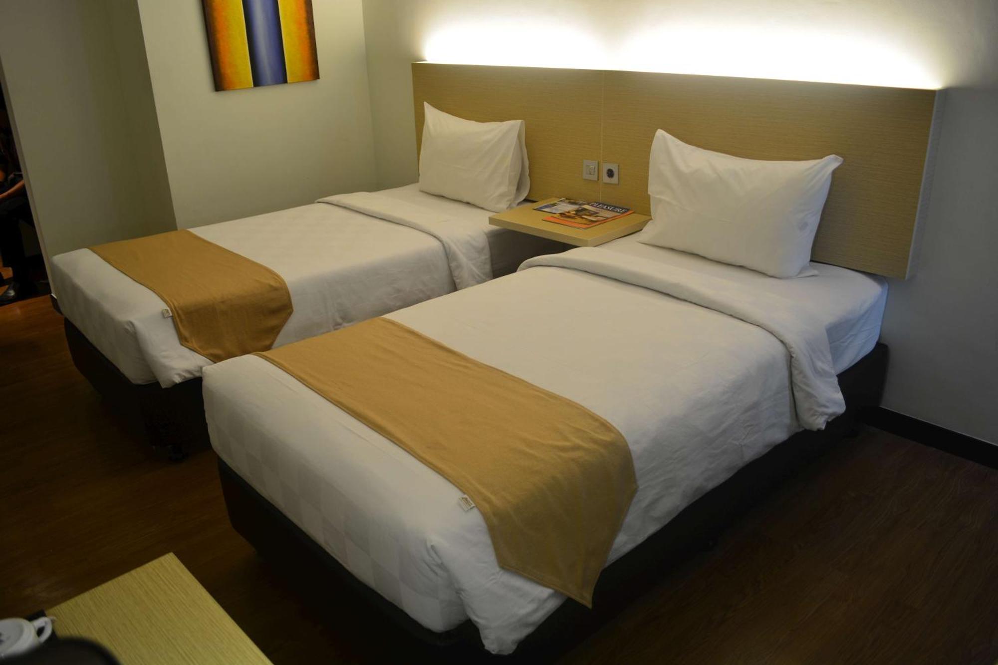Yunna Hotel Lampung Bandar Lampung Habitación foto